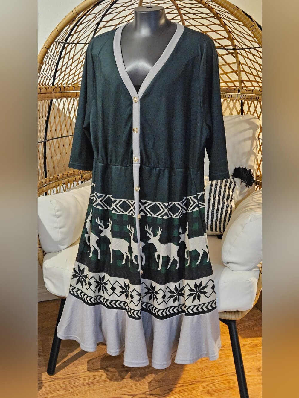 🦌Bloomchic Holiday Cardigan Dress🎄
